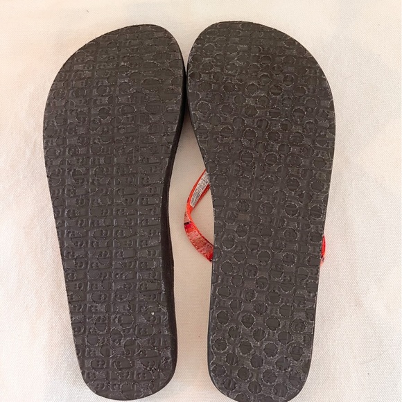 Sanuk Yoga Joy Coral Stripe Flip Flop Sandals Size 10 - Picture 9 of 10